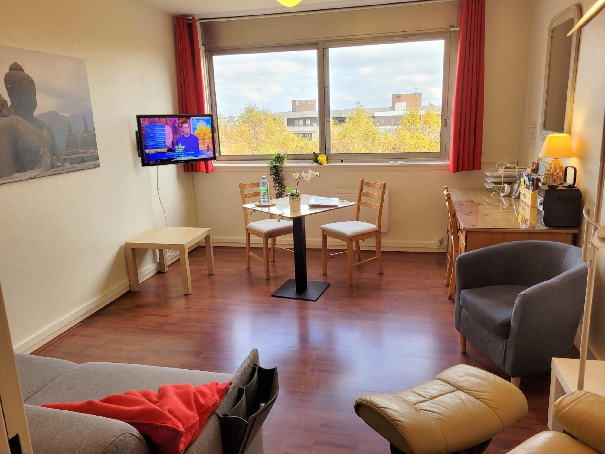 Studio "Chez Alain" Avec Garage Securise Et Clim Chamalières Eksteriør billede